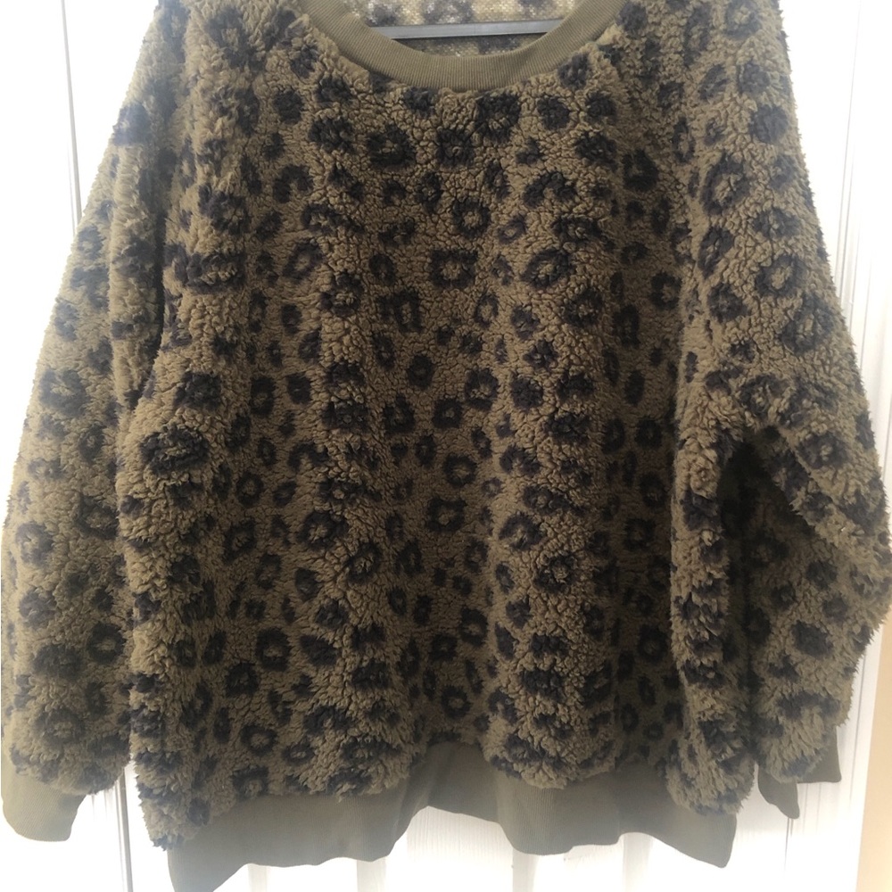 Khaki/Black Comfy Sweater